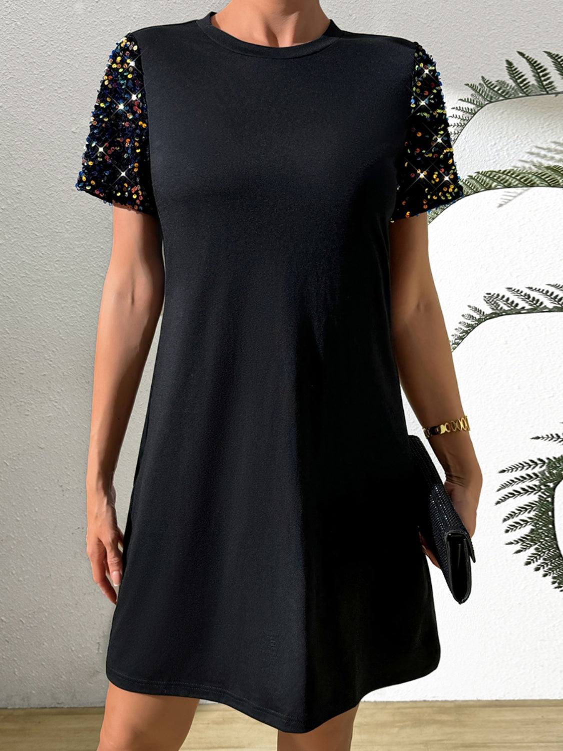 The Sequin Round Neck Short Sleeve Mini Dress