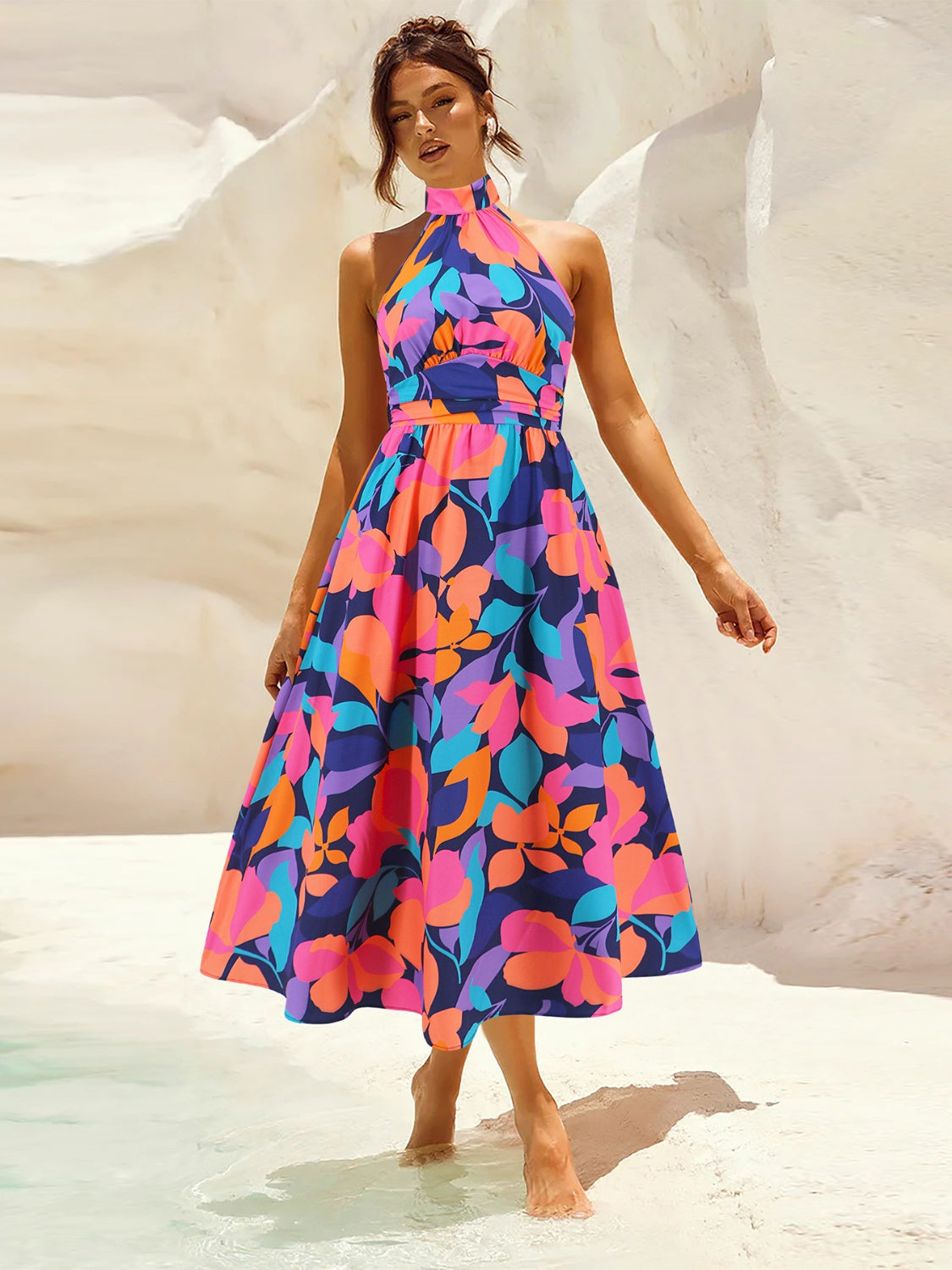 The Ruched Halter Neck Dress isntshelovelycache The Ruched Halter Neck Dress isntshelovelycache